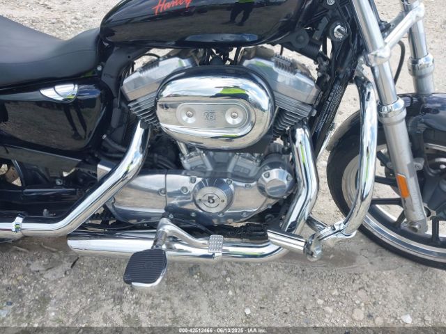 Harley Davidson XL883 2013