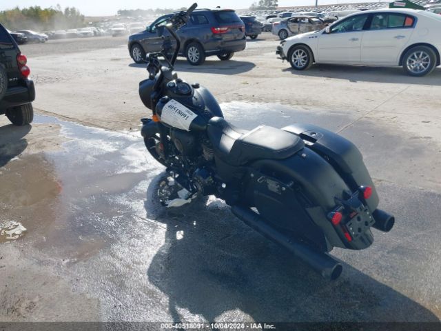 Indian Springfield Dark Horse 2023