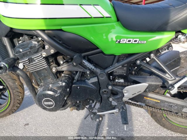 KAWASAKI ZR900 2019