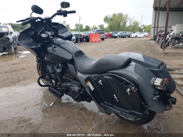 Harley Davidson FLTRXST 2022