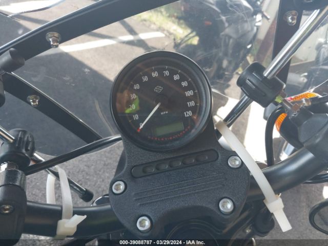 Harley Davidson XL883 2022