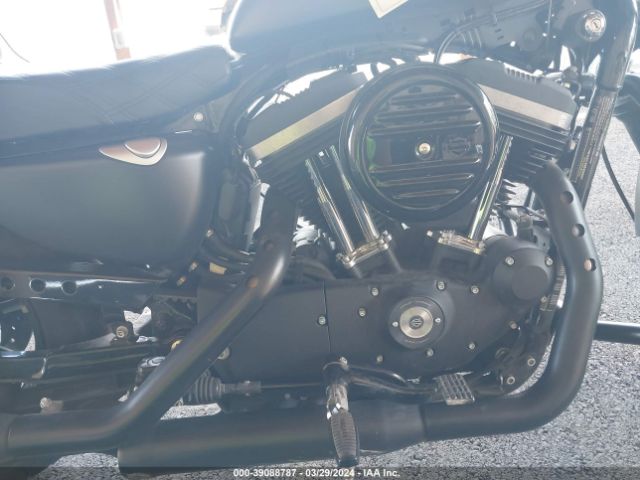 Harley Davidson XL883 2022