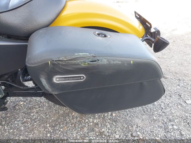 Harley Davidson XL883 2019