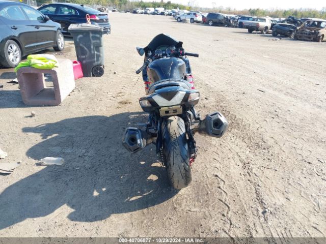 KAWASAKI ZX1400 2014