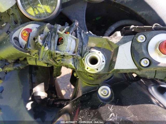 KAWASAKI ZX1400 2014