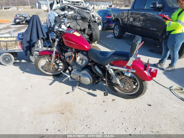 Harley Davidson XL883 2005