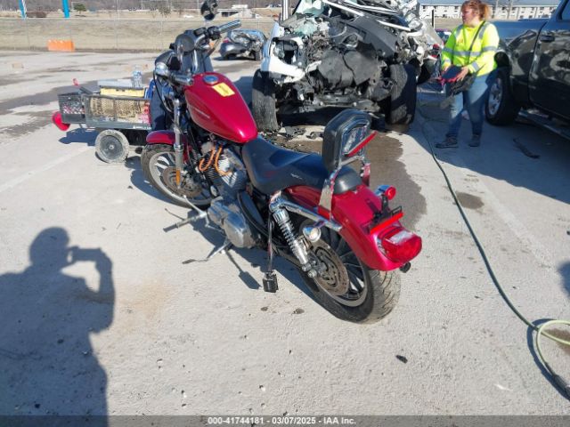 Harley Davidson XL883 2005