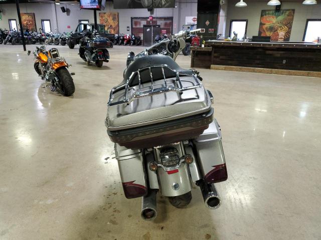 Harley Davidson FLHTKSE 2015