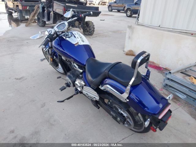 YAMAHA XVS1300 2016