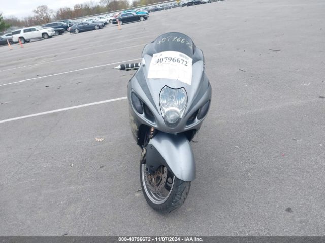 Suzuki GSX1300 2005