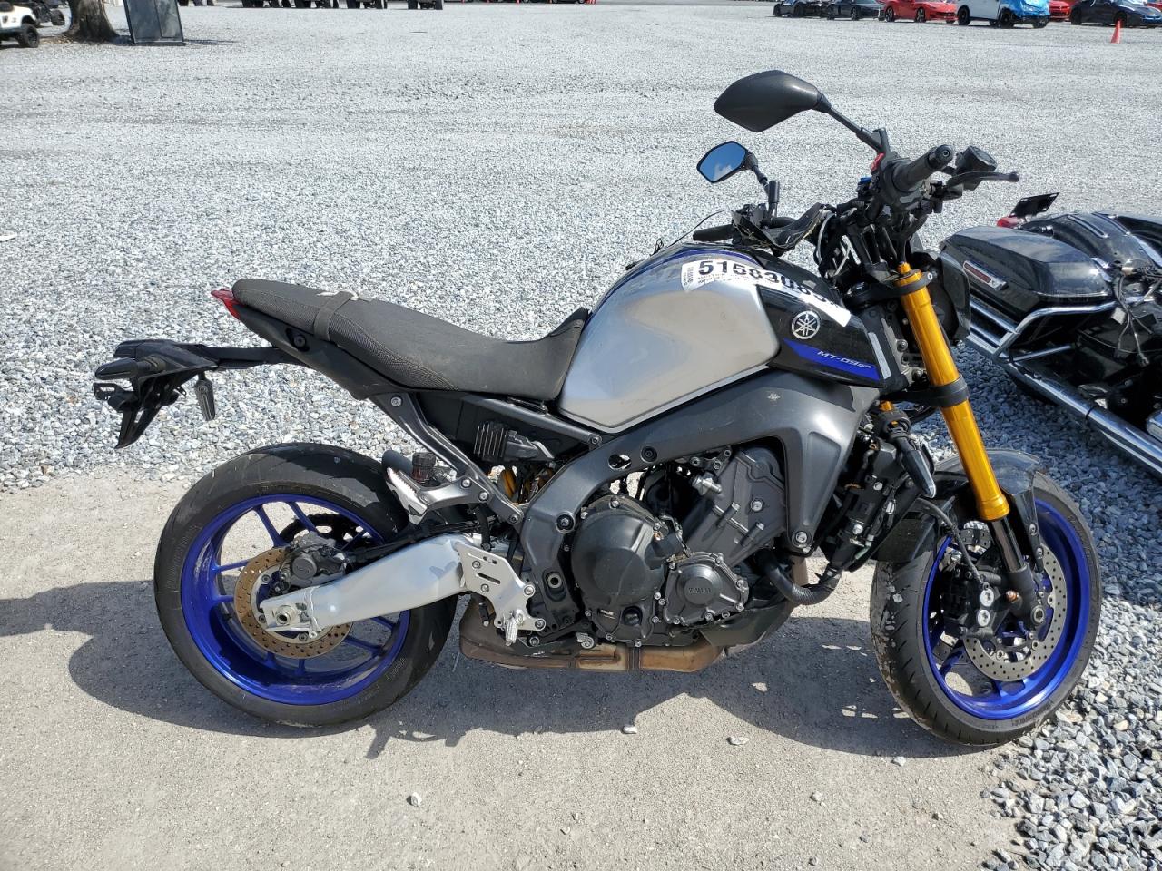 YAMAHA MT09 2023