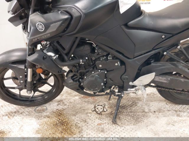 YAMAHA MT-03 2023