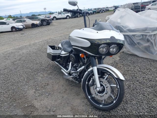 Harley Davidson FLTRXSE 2012