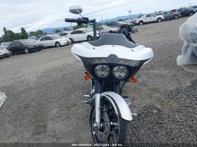 Harley Davidson FLTRXSE 2012