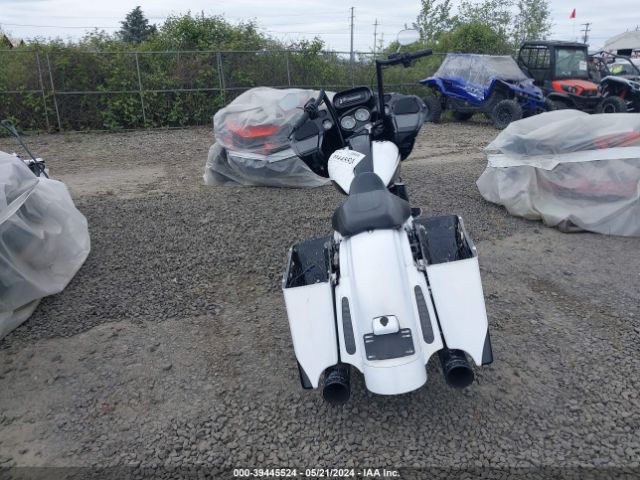 Harley Davidson FLTRXSE 2012