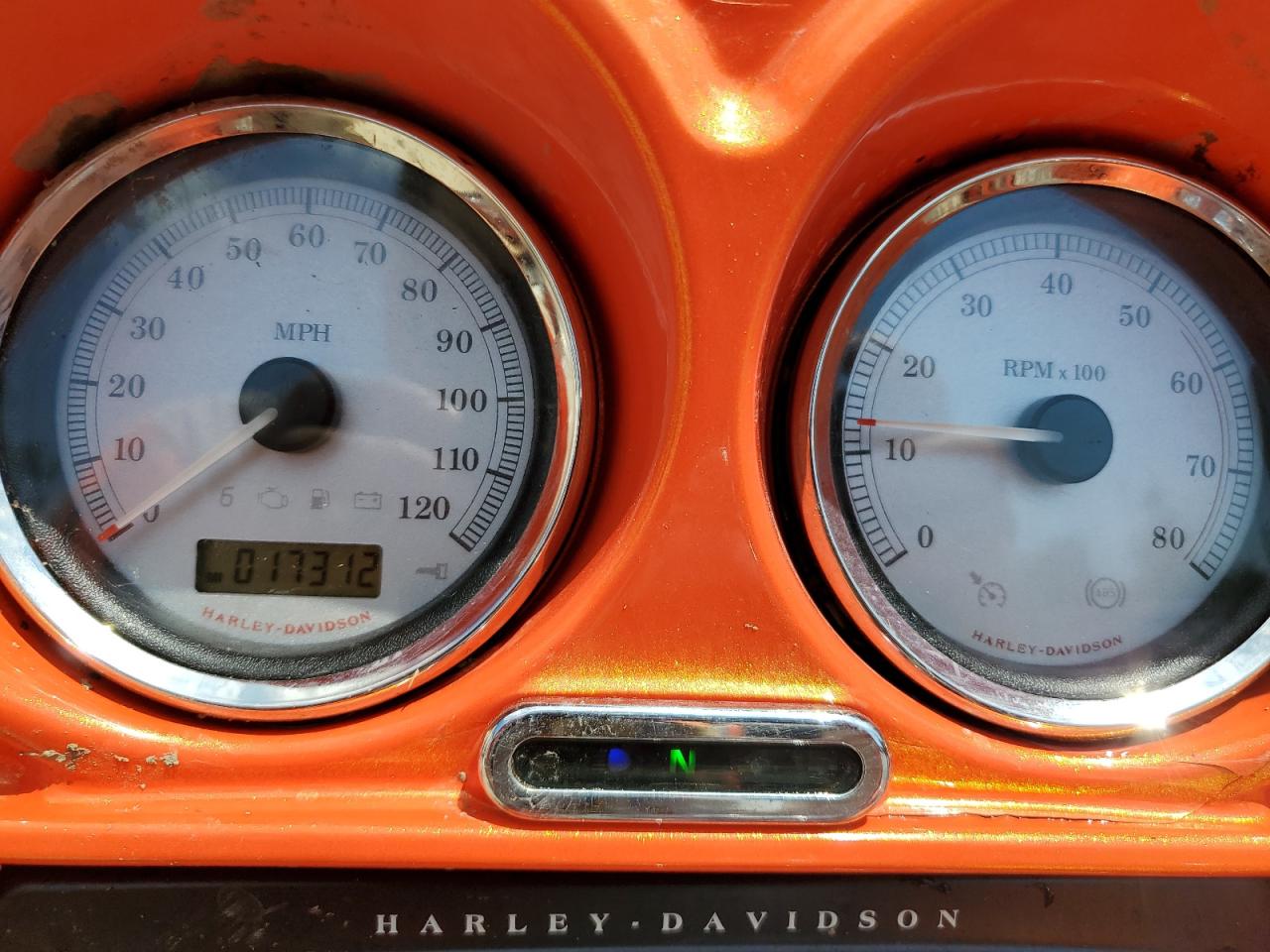 Harley Davidson FLHX 2012