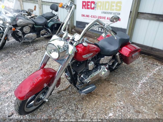 Harley Davidson FLD 2012