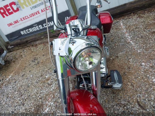 Harley Davidson FLD 2012