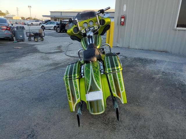 Harley Davidson FLHTK 2011