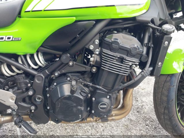KAWASAKI ZR900 2019