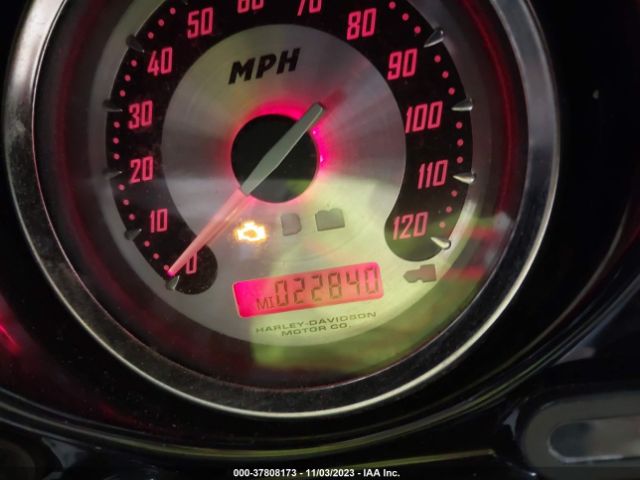 Harley Davidson FLHTCUSE 2006