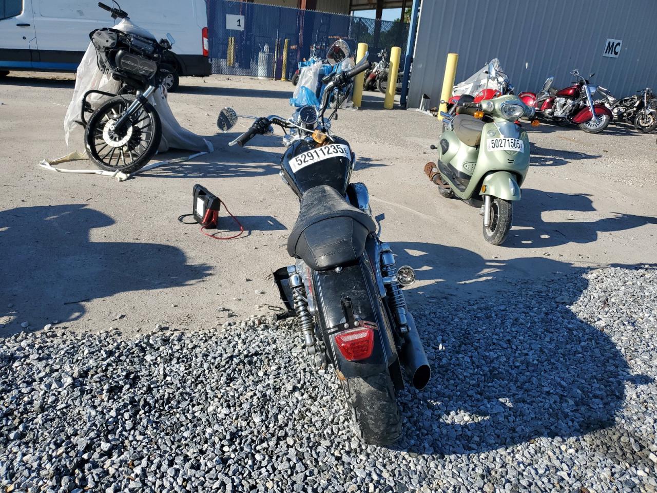 Harley Davidson XL1200 2013