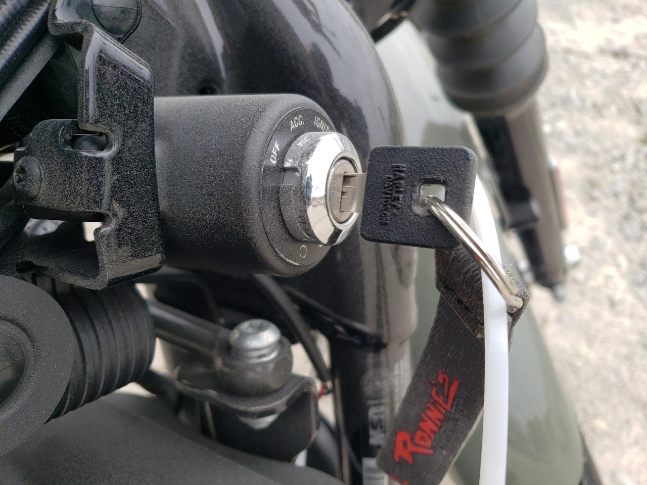 Harley Davidson XL883 2021