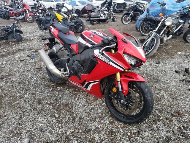 Honda CBR1000 2021