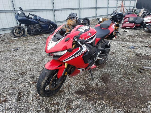 Honda CBR1000 2021
