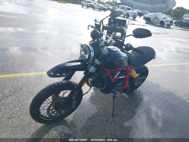 Ducati Scrambler Desert Sled 2021