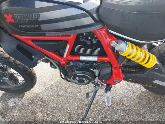Ducati Scrambler Desert Sled 2021
