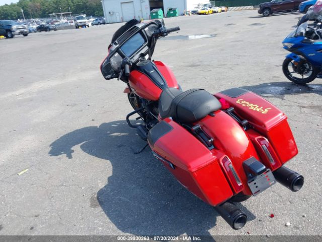 Harley Davidson FLHX 2024