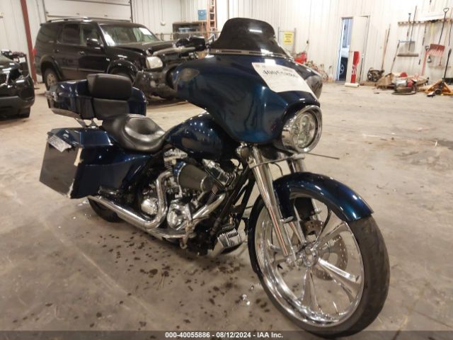 Harley Davidson FLHX 2012