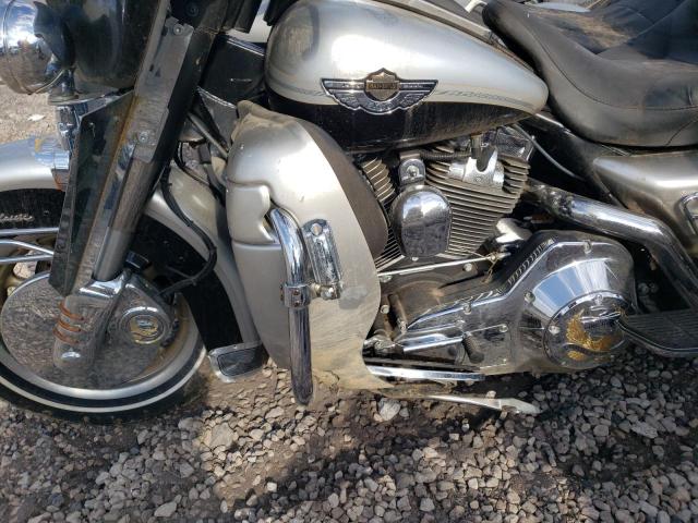 Harley Davidson FLHTCUI 2003