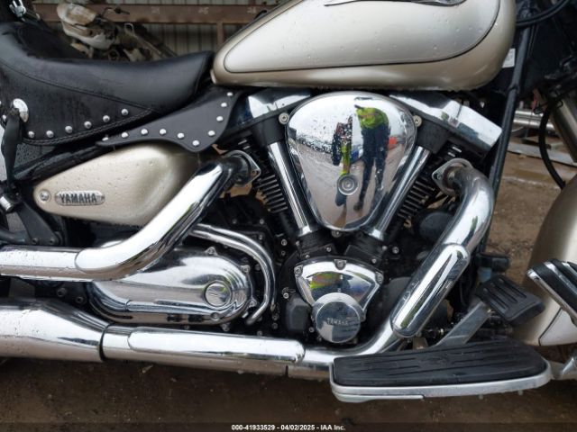 YAMAHA XV1700 2005
