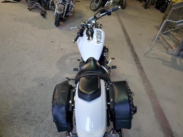 YAMAHA XVS1300 2013