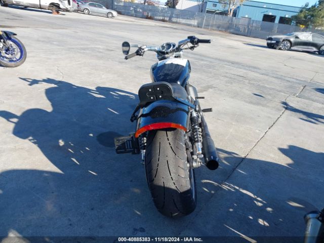 Harley Davidson VRSCF 2009