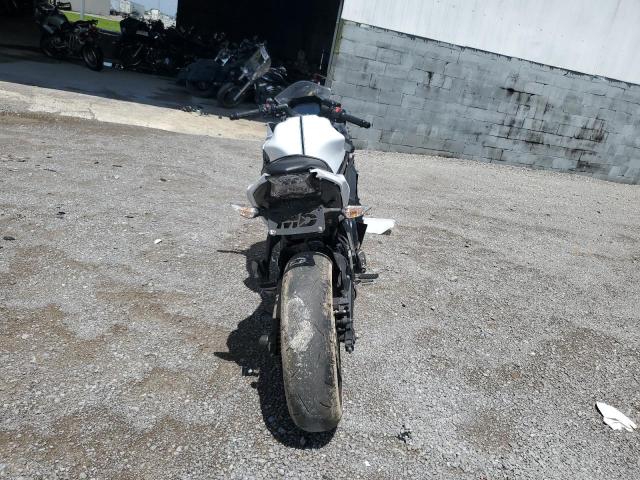 KAWASAKI EX650 2020