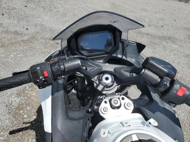 KAWASAKI EX650 2020