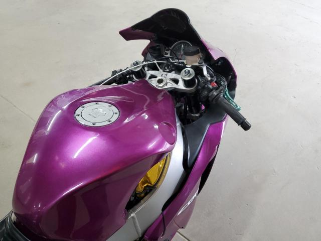 Honda CBR1000 2011