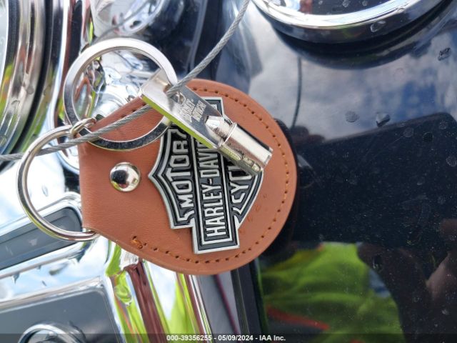 Harley Davidson FXDWG 2004