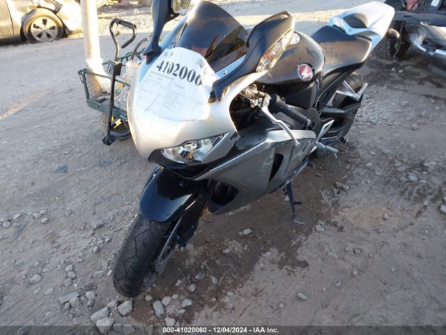 Honda CBR1000 2008