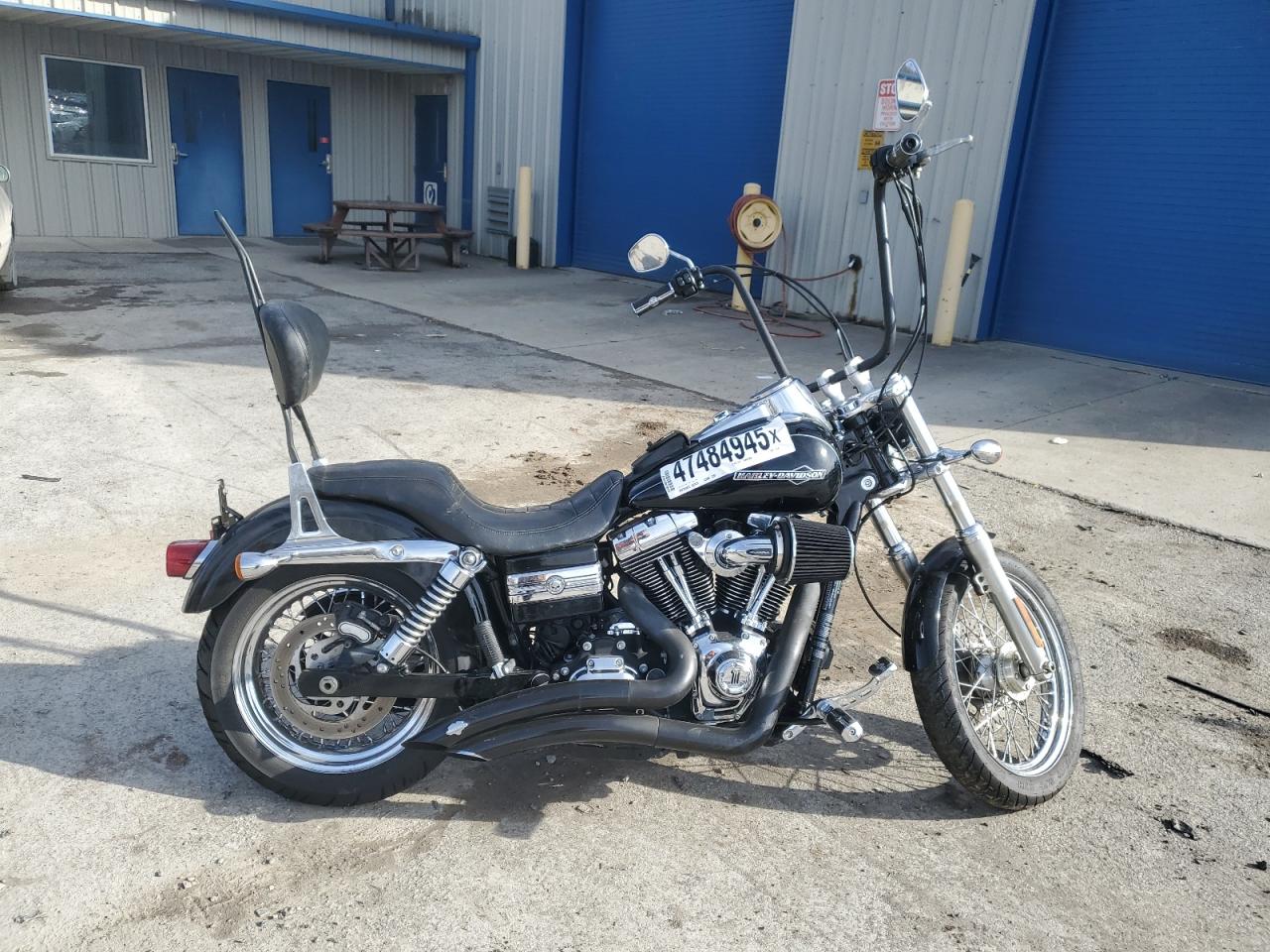 Harley Davidson FXDC 2013