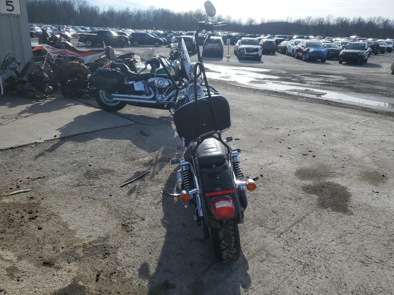 Harley Davidson FXDC 2013