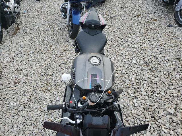 YAMAHA YZFR7 2024