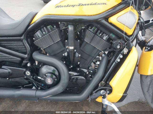 Harley Davidson VRSCDX 2011