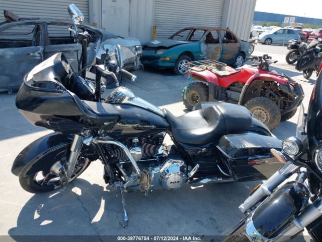 Harley Davidson FLTRX 2013