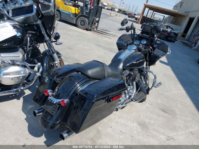 Harley Davidson FLTRX 2013