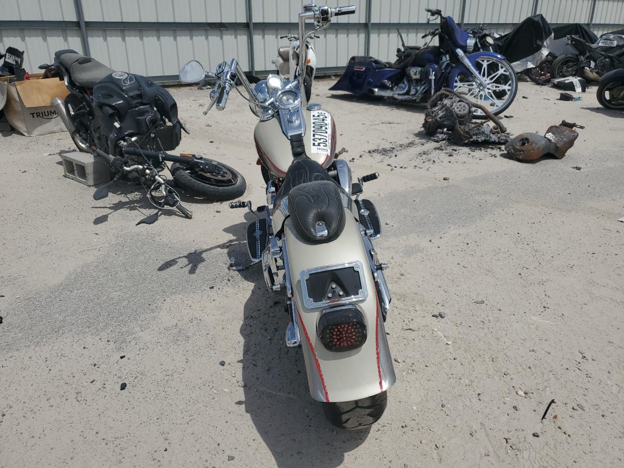 Harley Davidson FLSTFSE 2006