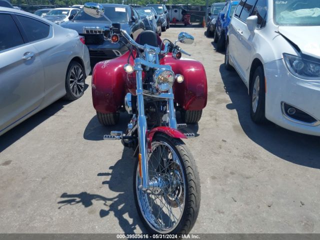 Harley Davidson FXSTD 2001